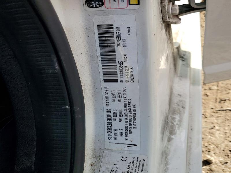 78045995 :رقم المزاد ، 1C3CCBAB9CN272137 vin ، 2012 Chrysler 200 مزاد بيع