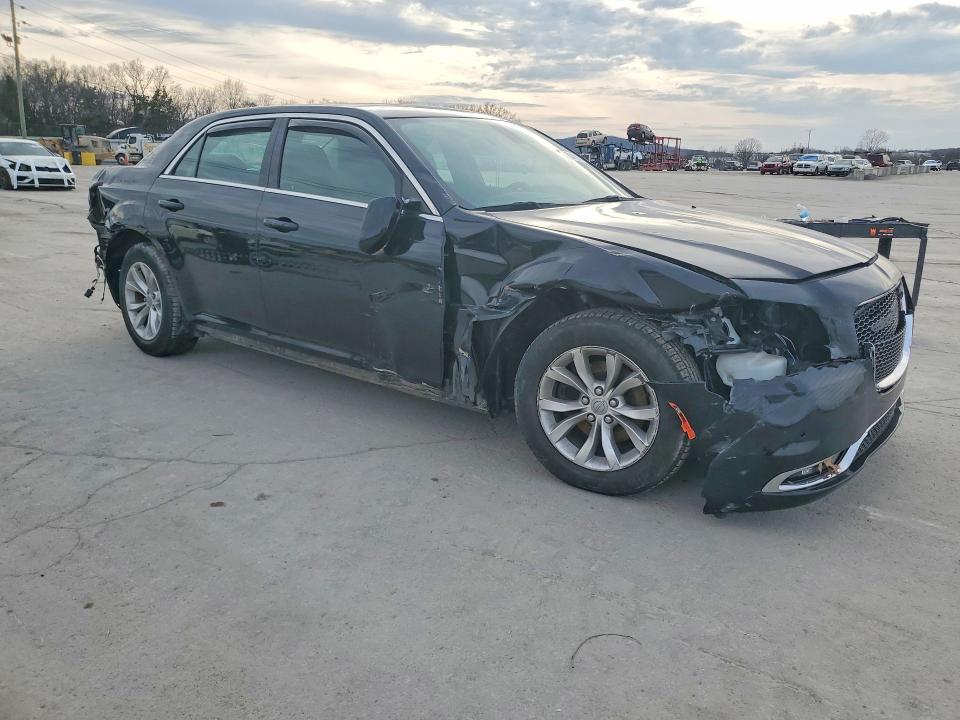 2015 Chrysler 300 მანქანა იყიდება აუქციონზე, vin: 2C3CCAAG1FH904048, აუქციონის ნომერი: 76041615