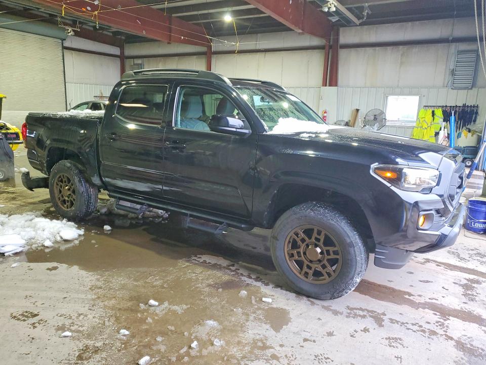 Продажа на аукционе авто 2022 Toyota Tacoma Dou, vin: 3TMCZ5AN9NM475757, номер лота: 78318615