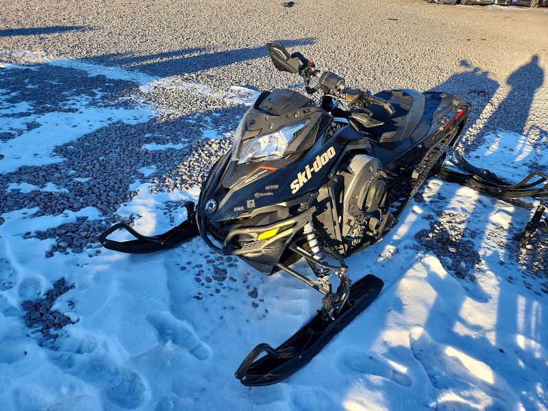 2017 Ski Doo Sm Renegade Enduro 1 მანქანა იყიდება აუქციონზე, vin: 2BPSUBHB0HV000099, აუქციონის ნომერი: 75654155