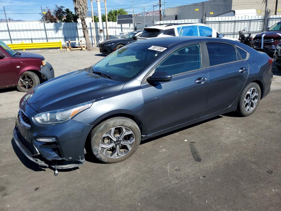 79311265 :رقم المزاد ، 3KPF24AD3KE028432 vin ، 2019 Kia Forte مزاد بيع