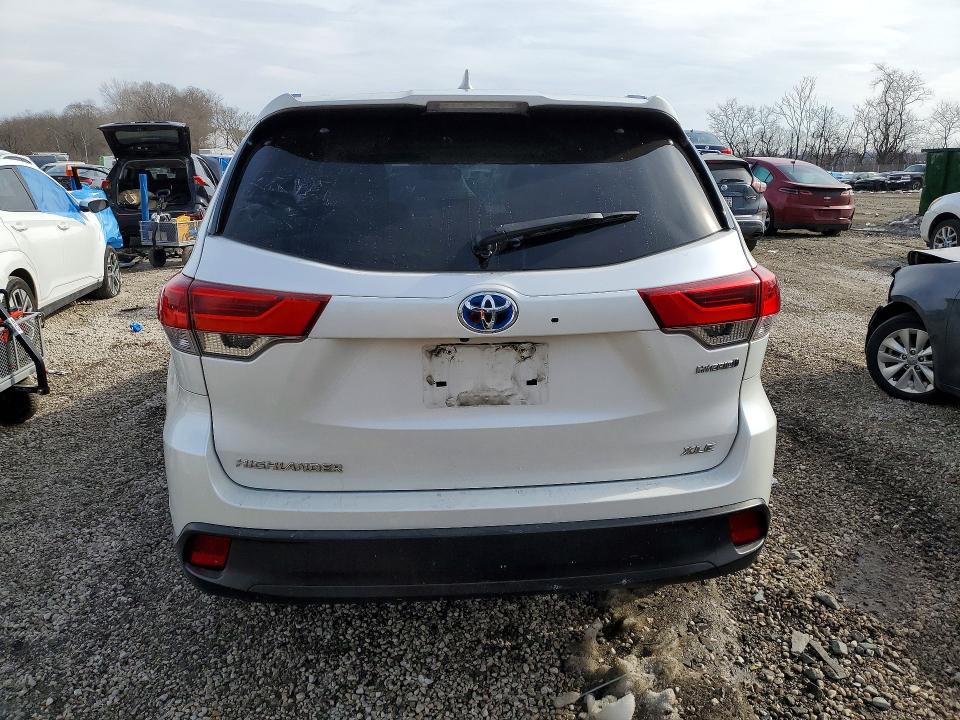 Продаж на аукціоні авто 2019 Toyota Highlander, vin: 5TDJGRFH6KS054551, номер лоту: 76379185