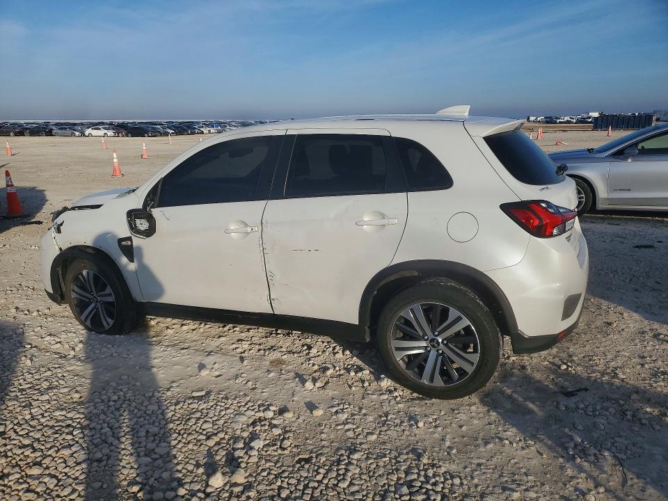 75561305 :رقم المزاد ، JA4APUAUXMU028325 vin ، 2021 Mitsubishi Outlander Sport مزاد بيع
