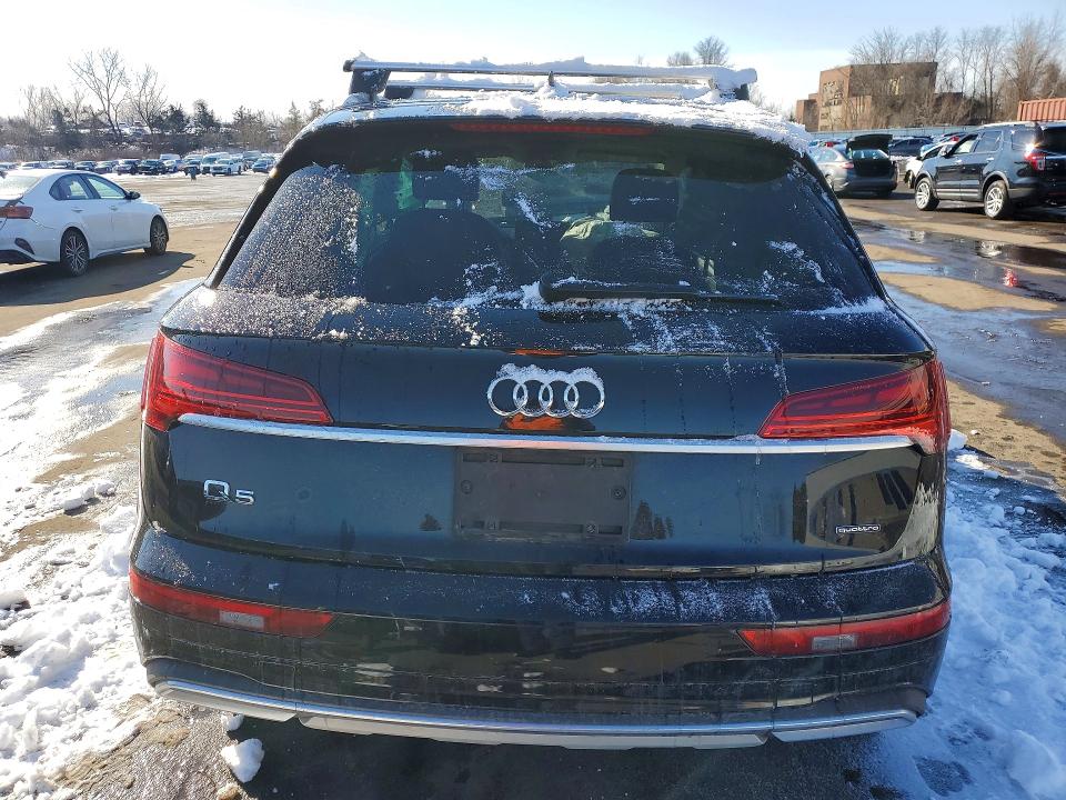 78815485 :رقم المزاد ، WA1AAAFY8M2053330 vin ، 2021 Audi Q5 مزاد بيع
