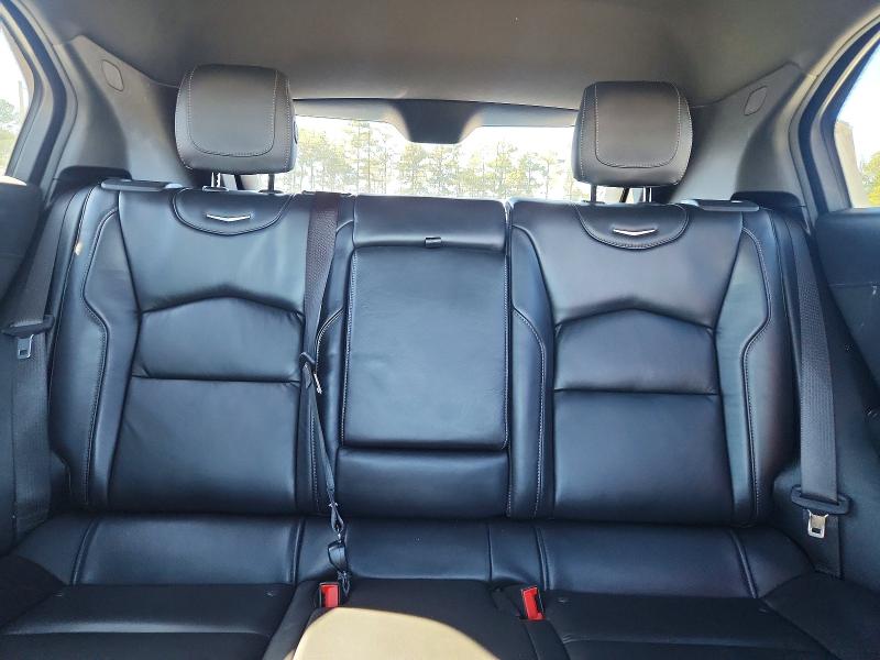 77671655 :رقم المزاد ، 1GYFZDR4XLF141344 vin ، 2020 Cadillac Xt4 مزاد بيع