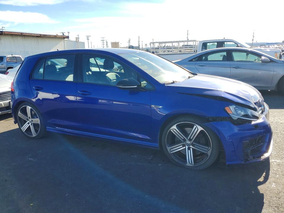 79103385 :رقم المزاد ، WVWLF7AU4FW172141 vin ، 2015 Volkswagen Golf Tdi S Manual مزاد بيع