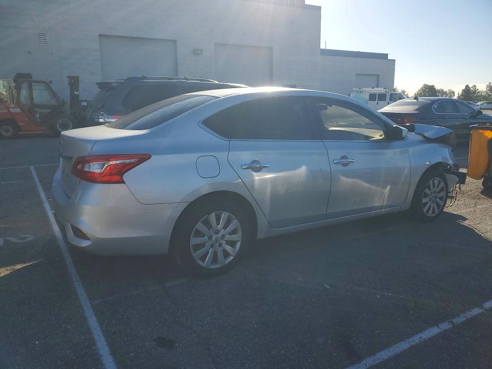 77386635 :رقم المزاد ، 3N1AB7AP2GY247719 vin ، 2016 Nissan Sentra S مزاد بيع