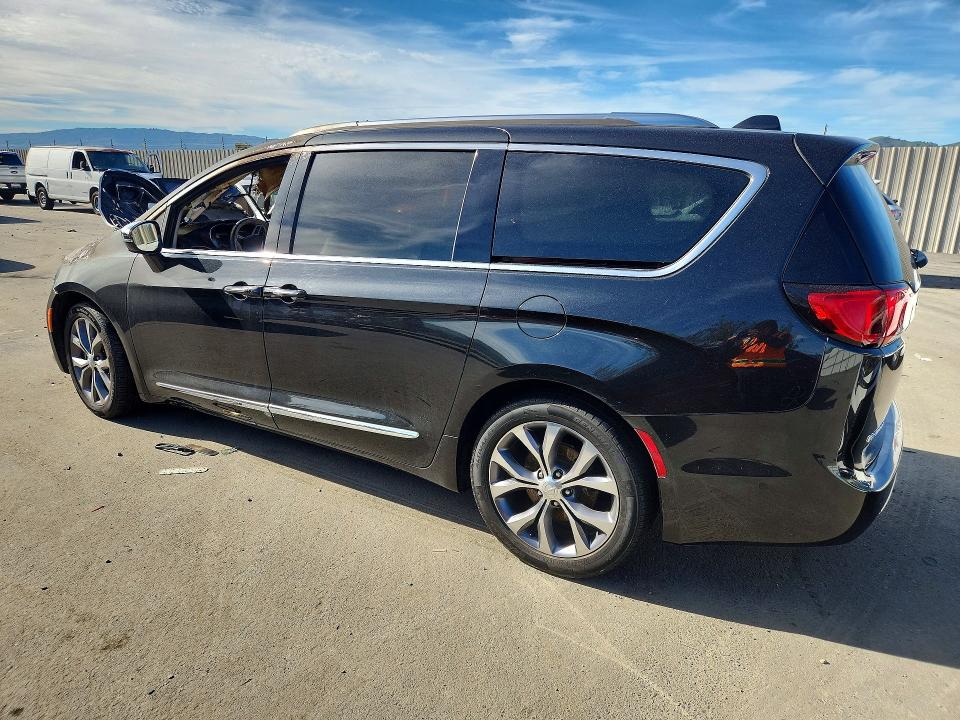 Продаж на аукціоні авто 2017 Chrysler Pacifica, vin: 2C4RC1GG5HR622134, номер лоту: 79282735