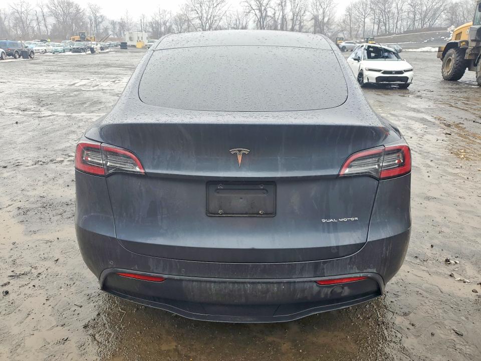 2022 Tesla Model Y მანქანა იყიდება აუქციონზე, vin: 7SAYGDEEXNF318892, აუქციონის ნომერი: 77374565