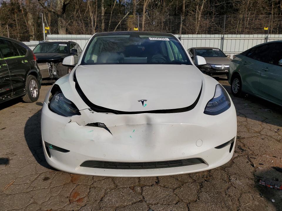 Продажа на аукционе авто 2021 Tesla Model Y, vin: 5YJYGDEE4MF152932, номер лота: 77747955