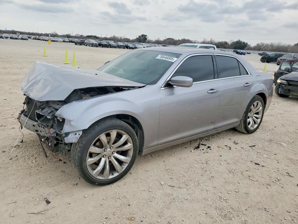 Aukcja sprzedaży 2016 Chrysler 300, vin: 2C3CCAAG7GH313871, numer aukcji: 76646005