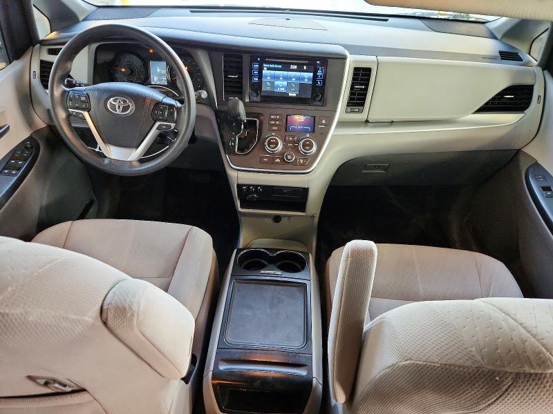 Aukcja sprzedaży 2017 Toyota Sienna, vin: 5TDKZ3DC1HS868988, numer aukcji: 75638195