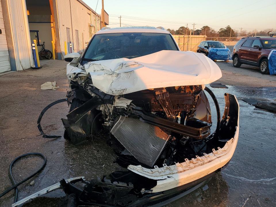 Продаж на аукціоні авто 2022 Volkswagen Tiguan, vin: 3VV3B7AX3NM093131, номер лоту: 79405425