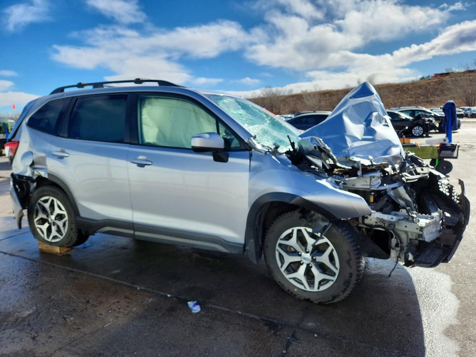 Продаж на аукціоні авто 2019 Subaru Forester, vin: JF2SKAGC8KH492081, номер лоту: 77824355