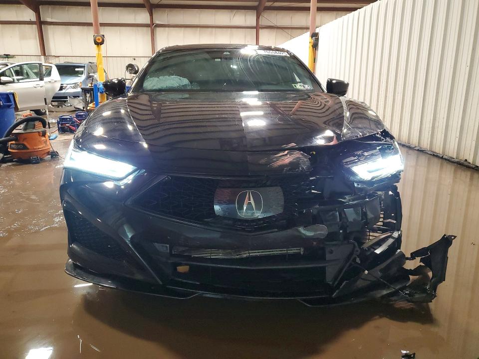 76568425 :رقم المزاد ، 19UUB7F98PA002000 vin ، 2023 Acura Tlx مزاد بيع