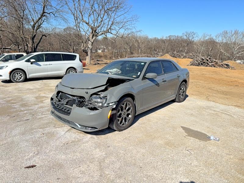 Продажа на аукционе авто 2017 Chrysler 300, vin: 2C3CCAGG6HH616665, номер лота: 79398225