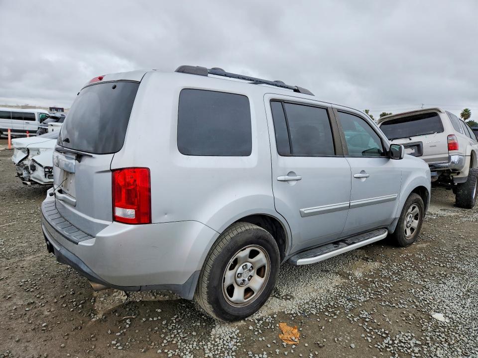 77140215 :رقم المزاد ، 5FNYF3H42CB006009 vin ، 2012 Honda Pilot مزاد بيع