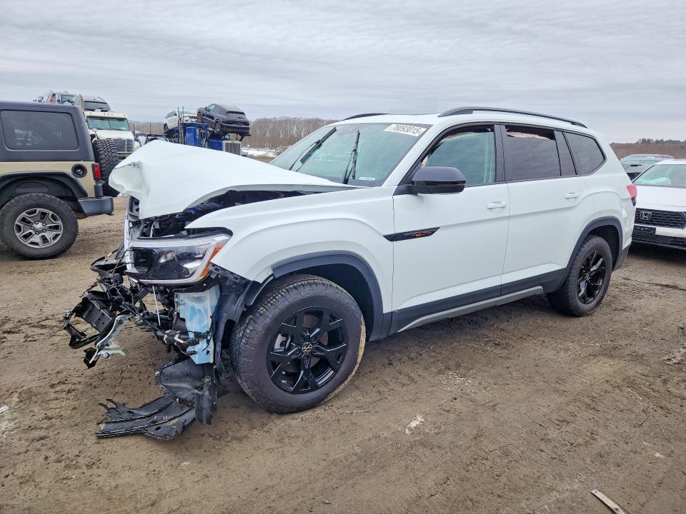 Продажа на аукционе авто 2025 Volkswagen Atlas, vin: 1V2CR2CA3SC532605, номер лота: 78093015