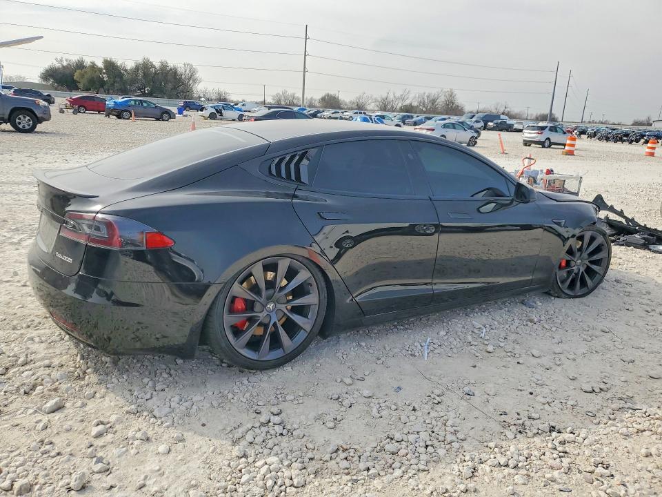 Продажа на аукционе авто 2021 Tesla Model S, vin: 5YJSA1E40MF423790, номер лота: 78057145