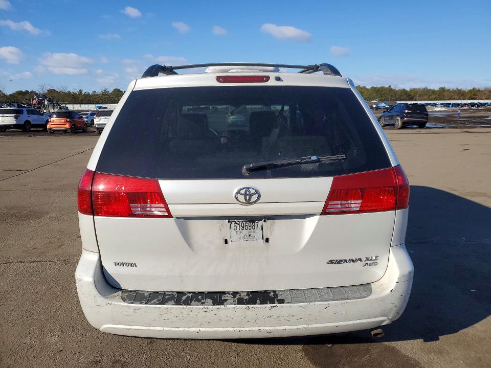 76265275 :رقم المزاد ، 5TDBA22C15S053190 vin ، 2005 Toyota Sienna مزاد بيع