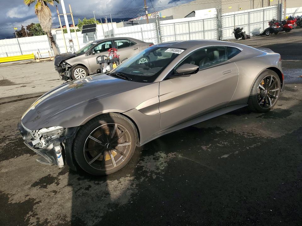 2020 Aston Martin Vantage მანქანა იყიდება აუქციონზე, vin: SCFSMGAW4LGN03875, აუქციონის ნომერი: 77603865