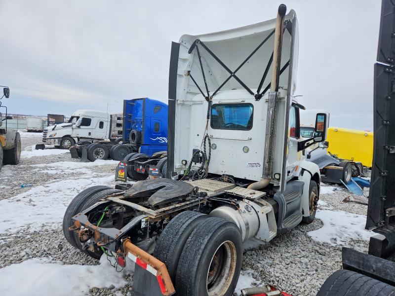Продажа на аукционе авто 2018 Peterbilt 579, vin: 1XPBA48X7JD446427, номер лота: 77527075