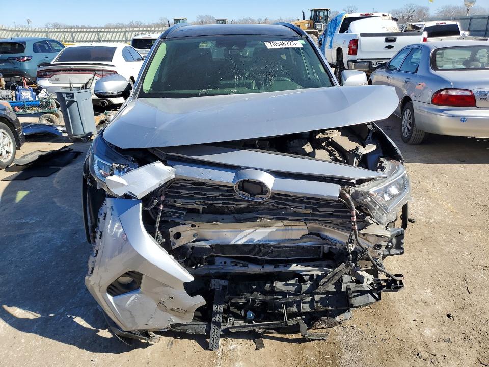 Продаж на аукціоні авто 2019 Toyota Rav4, vin: JTMN1RFV4KD501057, номер лоту: 76548725