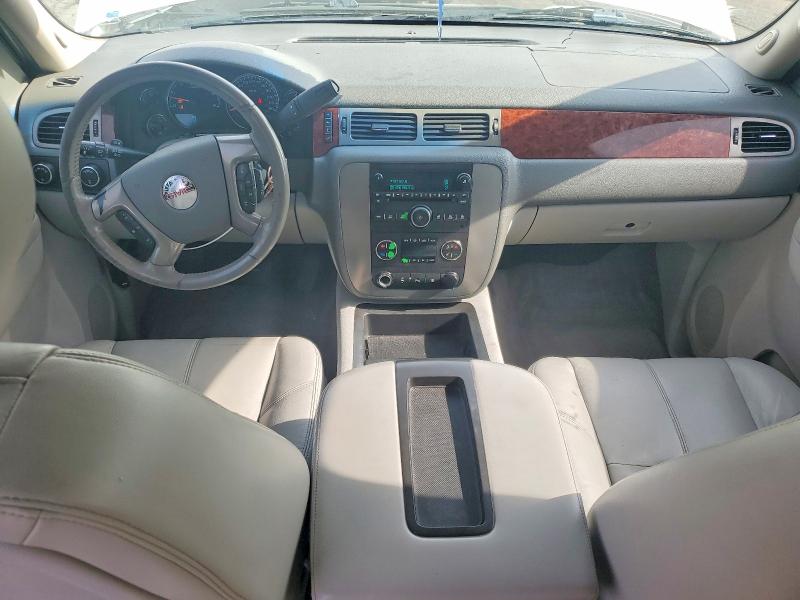 77004795 :رقم المزاد ، 1GKS2KE36BR121796 vin ، 2011 Gmc Yukon Xl مزاد بيع
