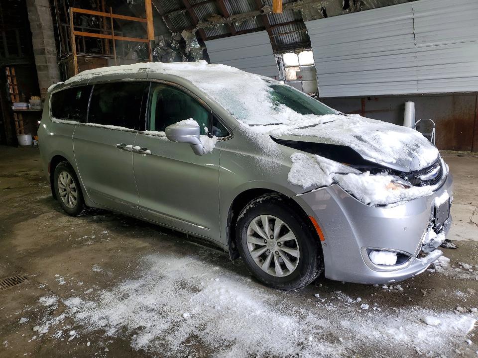 2019 Chrysler Pacifica მანქანა იყიდება აუქციონზე, vin: 2C4RC1BG7KR627639, აუქციონის ნომერი: 78835245