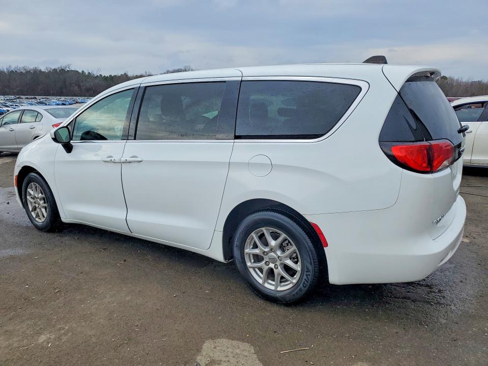 2022 Chrysler Voyager მანქანა იყიდება აუქციონზე, vin: 2C4RC1CG7NR226496, აუქციონის ნომერი: 76805235