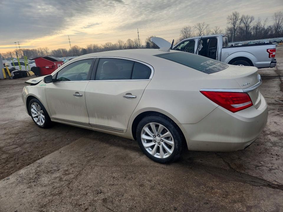 77013995 :رقم المزاد ، 1G4GB5G38FF183235 vin ، 2015 Buick Lacrosse مزاد بيع