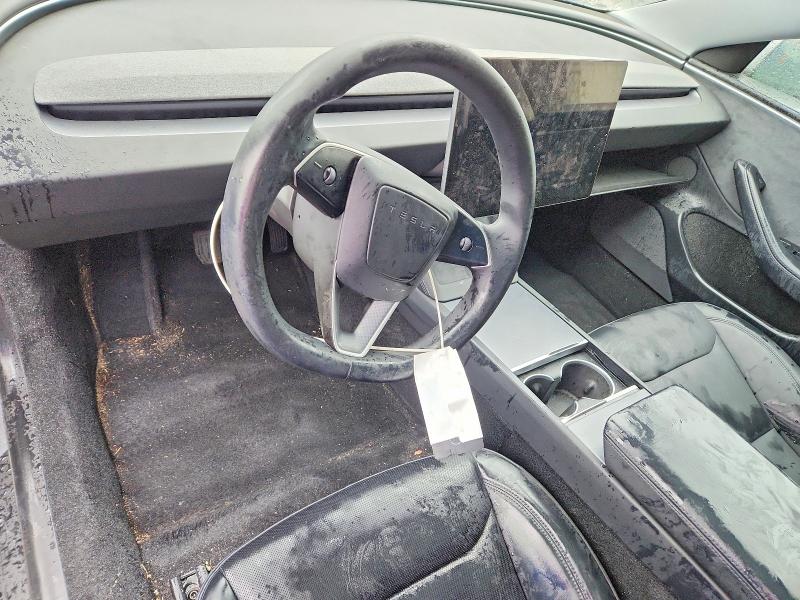77414575 :رقم المزاد ، 5YJ3E1EB5SF977122 vin ، 2025 Tesla Model 3 مزاد بيع