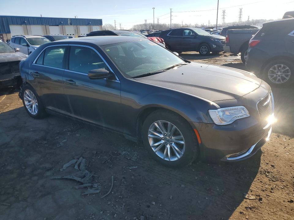2016 Chrysler 300 მანქანა იყიდება აუქციონზე, vin: 2C3CCAAG1GH243834, აუქციონის ნომერი: 77386545
