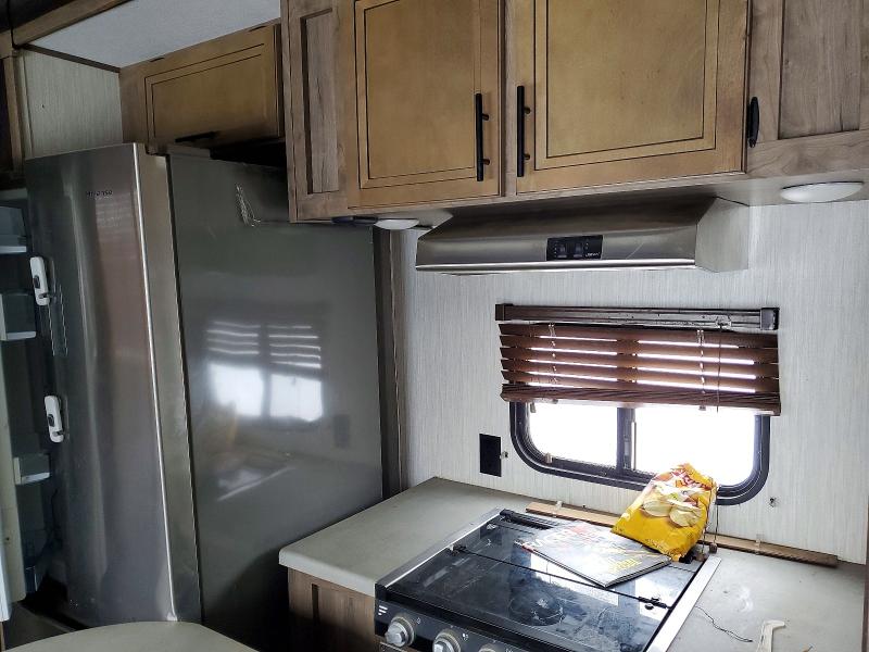 46233976 :رقم المزاد ، 5ZT3VG4F1K6502584 vin ، 2019 Forester River Recreational Vehicle (rv) مزاد بيع