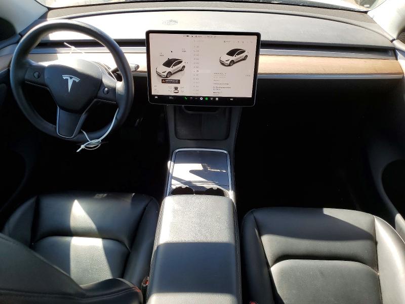 2024 Tesla Model Y მანქანა იყიდება აუქციონზე, vin: 7SAYGDEE5RA258328, აუქციონის ნომერი: 72343415