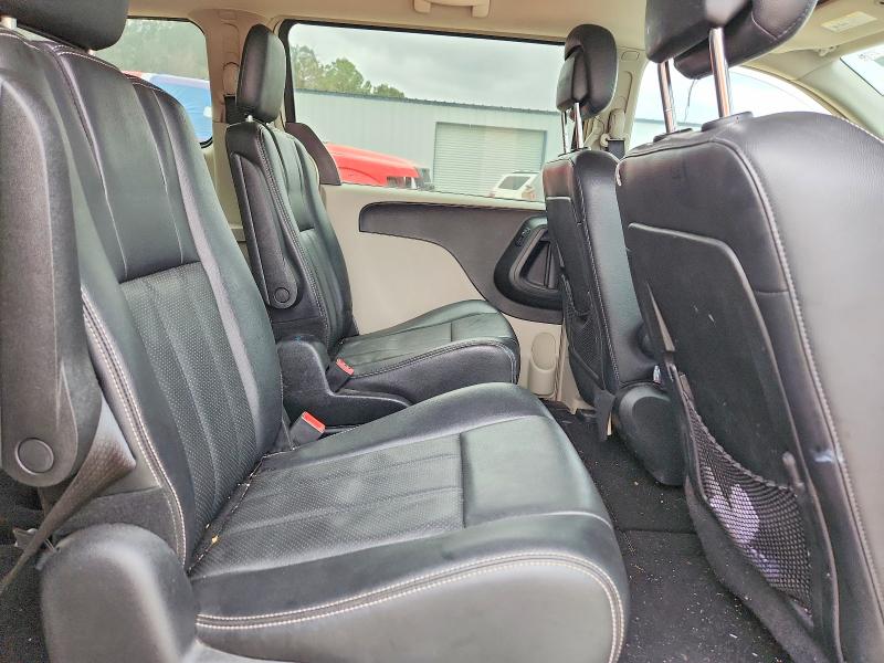 76531175 :رقم المزاد ، 2C4RC1BG1CR383505 vin ، 2012 Chrysler Town & Country مزاد بيع