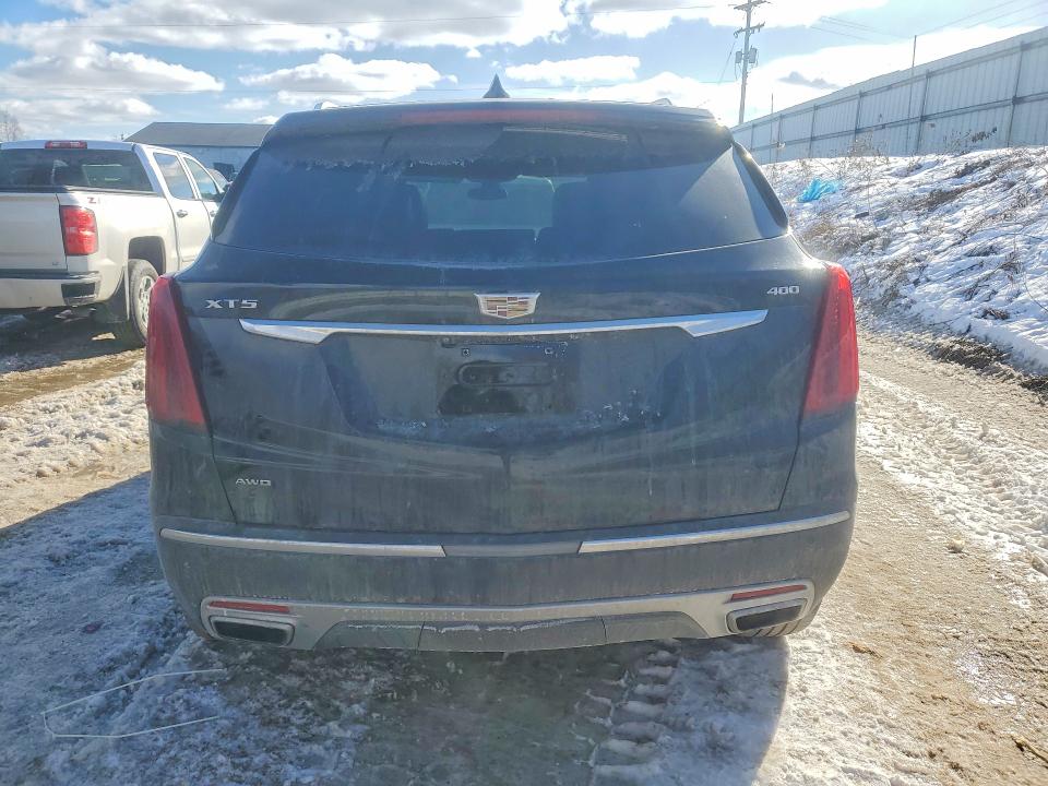 77376945 :رقم المزاد ، 1GYKNDRS7LZ240680 vin ، 2020 Cadillac Xt5 مزاد بيع
