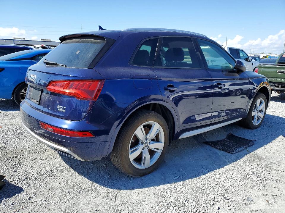77323675 :رقم المزاد ، WA1ANAFY5J2001458 vin ، 2018 Audi Q5 مزاد بيع