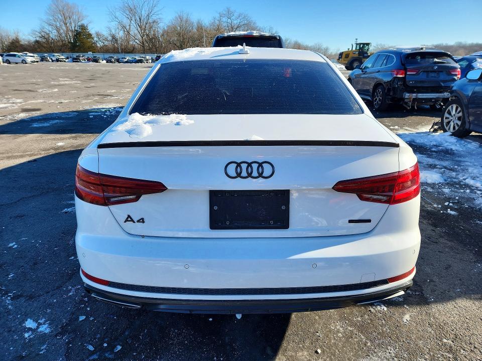 Продаж на аукціоні авто 2019 Audi A4 Premium, vin: WAUENAF4XKA029247, номер лоту: 75372385