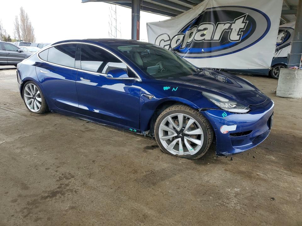Продажа на аукционе авто 2018 Tesla Model 3, vin: 5YJ3E1EB5JF115985, номер лота: 78347265
