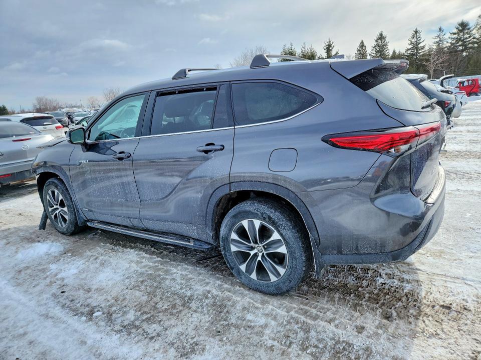2021 Toyota Highlander მანქანა იყიდება აუქციონზე, vin: 5TDGBRCHXMS048980, აუქციონის ნომერი: 76603875