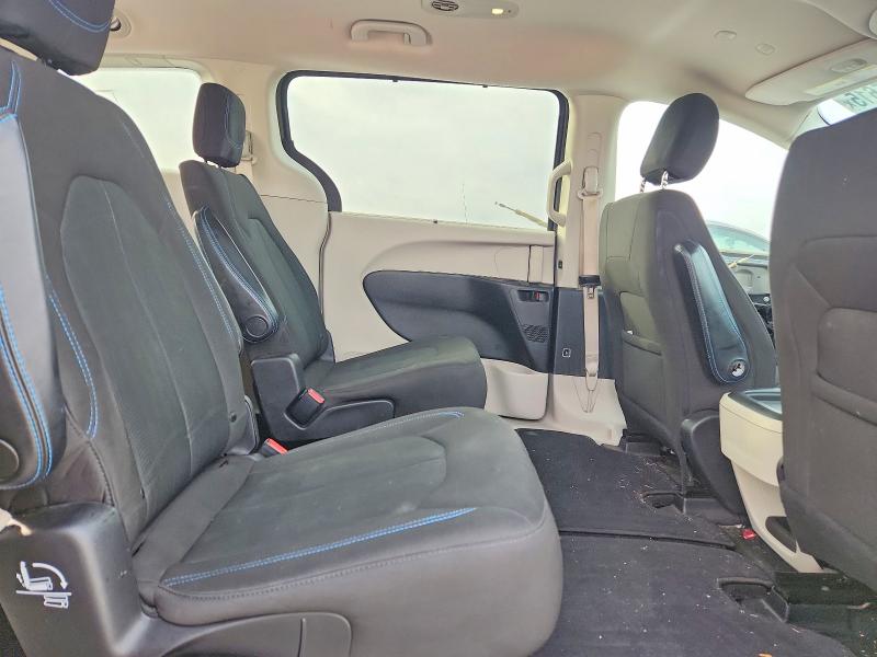 77775615 :رقم المزاد ، 2C4RC1FG4MR511568 vin ، 2021 Chrysler Pacifica مزاد بيع