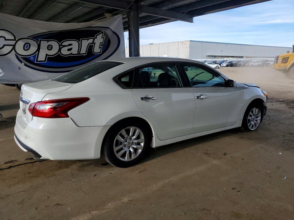 Aukcja sprzedaży 2016 Nissan Altima, vin: 1N4AL3AP9GN373968, numer aukcji: 79301875