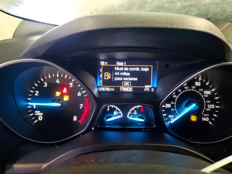 76209355 :رقم المزاد ، 1FMCU0GD0HUA52299 vin ، 2017 Ford Escape مزاد بيع