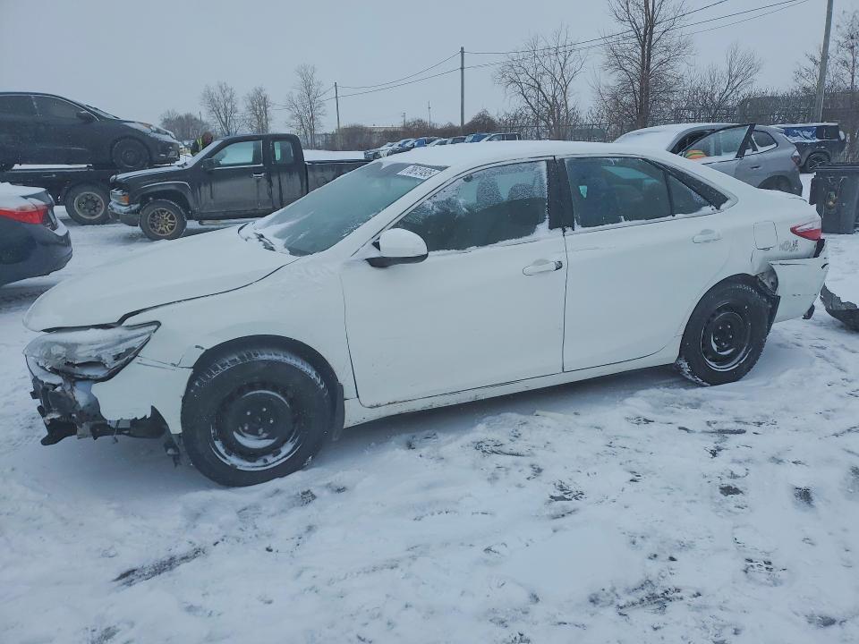 78612495 :رقم المزاد ، 4T1BF1FK2GU539451 vin ، 2016 Toyota Camry مزاد بيع