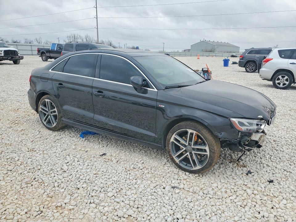 Продажа на аукционе авто 2019 Audi A3, vin: WAUGUGFF1K1010103, номер лота: 76658025