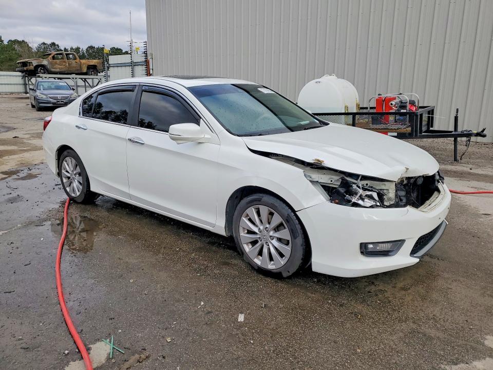 Продаж на аукціоні авто 2014 Honda Accord, vin: 1HGCR2F89EA092398, номер лоту: 77474655