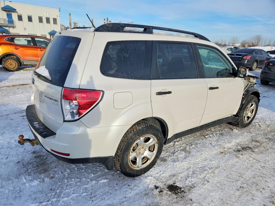 Auction sale of the 2013 Subaru Forester, vin: JF2SHEBC9DH417356, lot number: 76923445