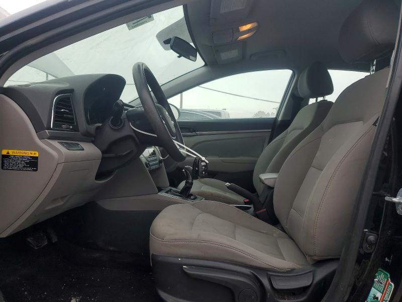 2017 Hyundai Elantra მანქანა იყიდება აუქციონზე, vin: 5NPD84LF8HH130592, აუქციონის ნომერი: 77093665