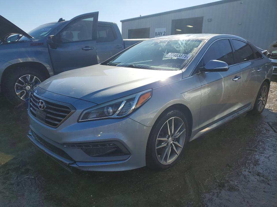 Auction sale of the 2015 Hyundai Sonata, vin: 5NPE34AB2FH084158, lot number: 77483875